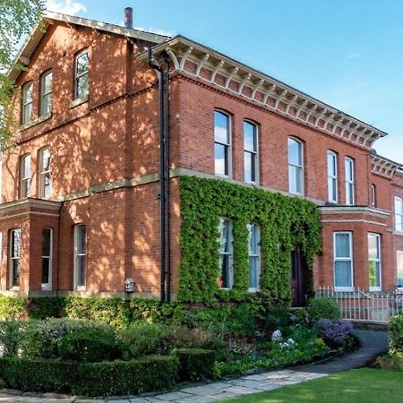 Cornerstones Guest House Sale Extérieur photo