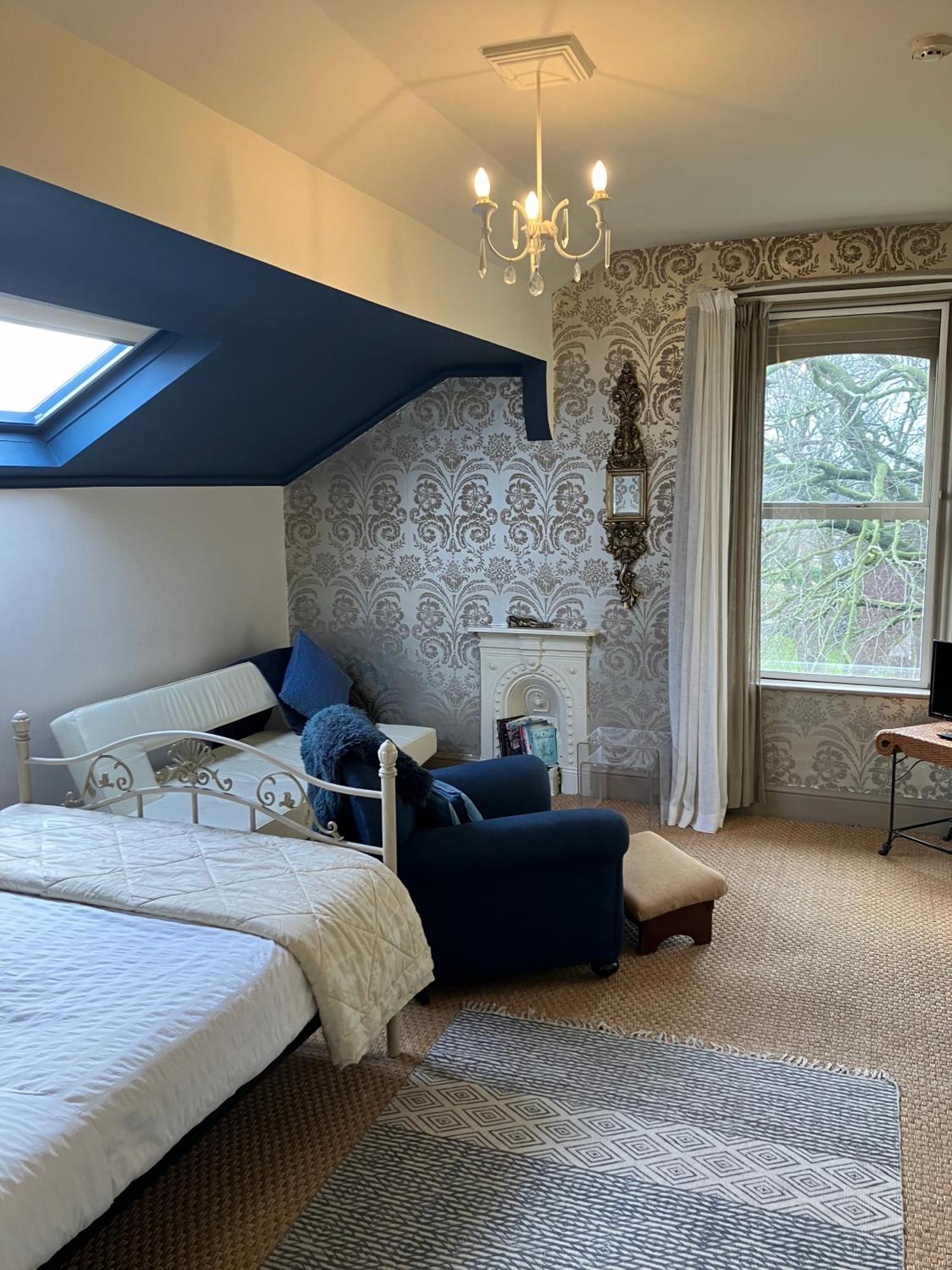 Cornerstones Guest House Sale Extérieur photo
