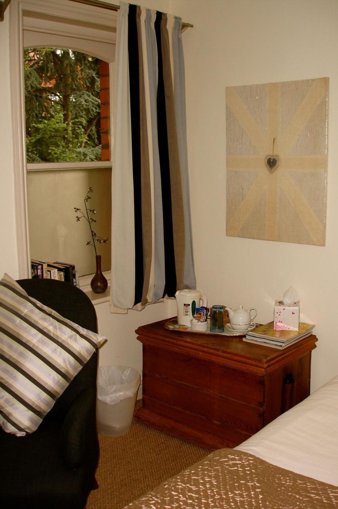 Cornerstones Guest House Sale Extérieur photo