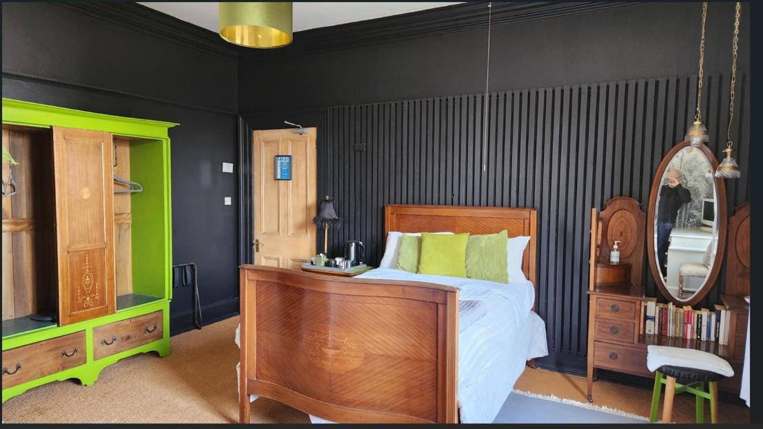 Cornerstones Guest House Sale Extérieur photo