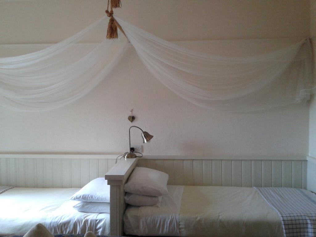 Cornerstones Guest House Sale Chambre photo